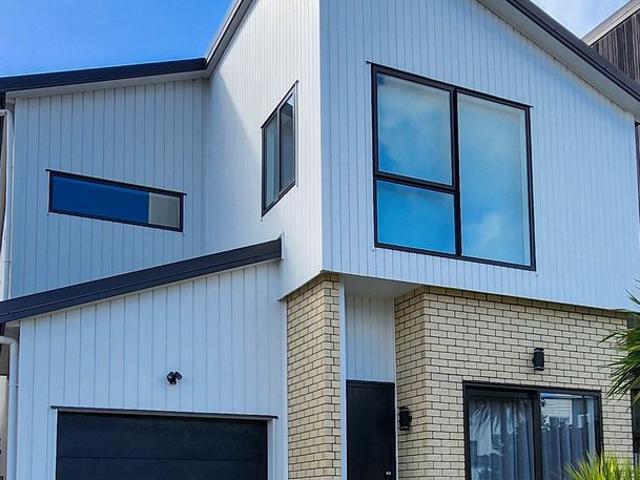 House for rent in Whangaparaoa, Oroua County