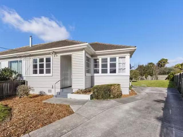 House for sale in Heathcote, Canterbury