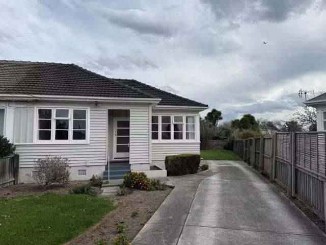 House for sale in Heathcote, Canterbury