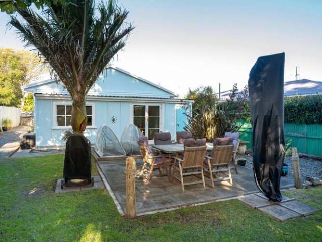 House for sale in Te Awanga