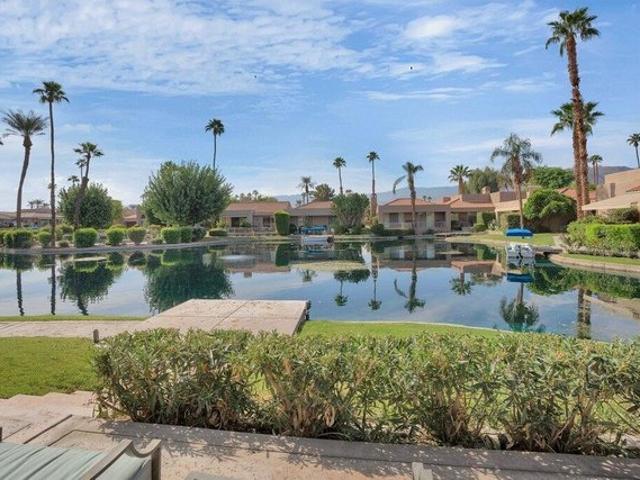 Condo for sale in Rancho Mirage, California