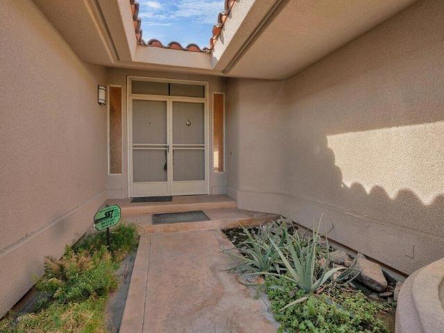 Condo for sale in Rancho Mirage, California