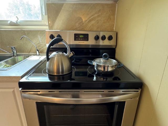House for rent in Golden Horseshoe, Ontario