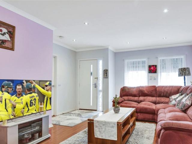 House for rent in Westbourne Manor, Melbourne