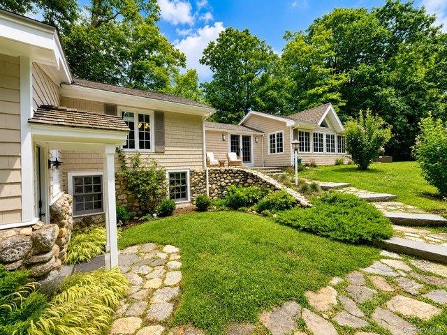 House for sale in Pound Ridge, New York