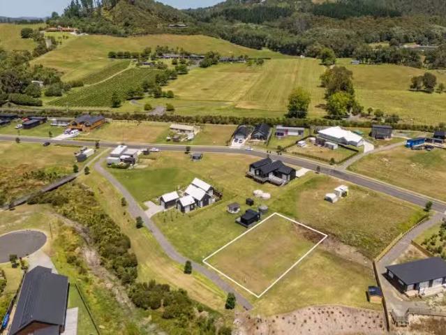 House for sale in Cooks Beach, Waikato