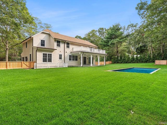 House for sale in Wainscott, New York