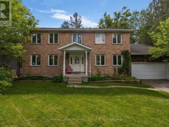 House for sale in Barrie, Ontario