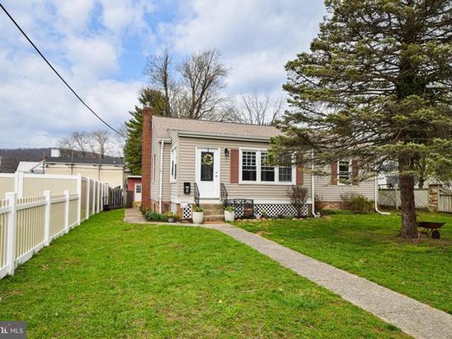 House for sale in Rocky Ridge, Maryland
