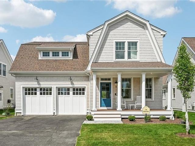 House for sale in Portsmouth, Rhode Island