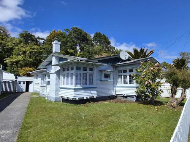 House for sale in Greymouth, Grey District