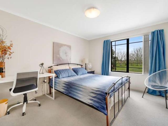 Property for sale in Auckland, Oroua County