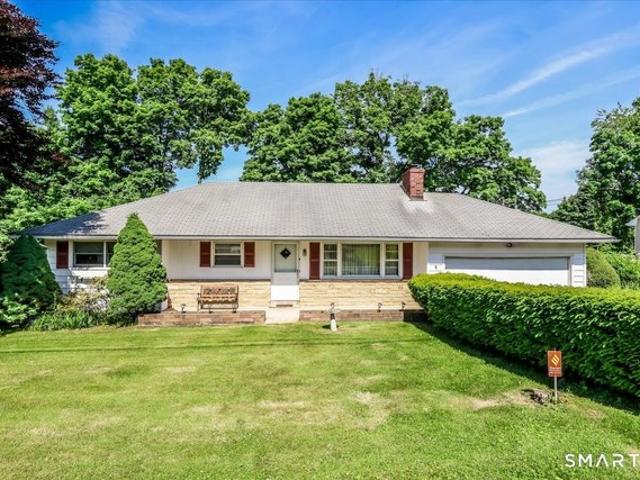 House for sale in New Fairfield, Connecticut
