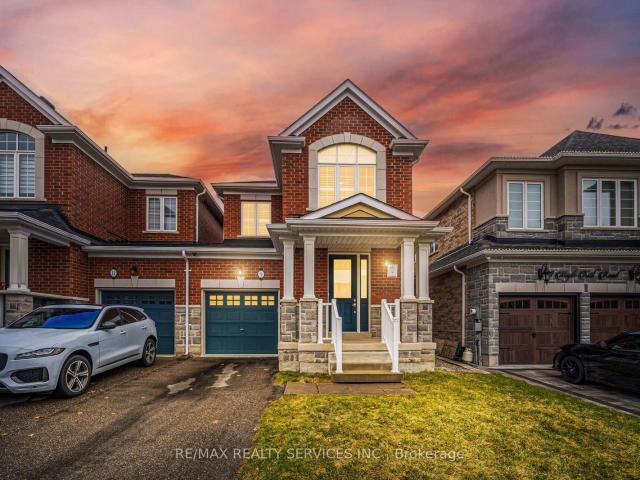 Townhouse for sale in Woburn, Ontario