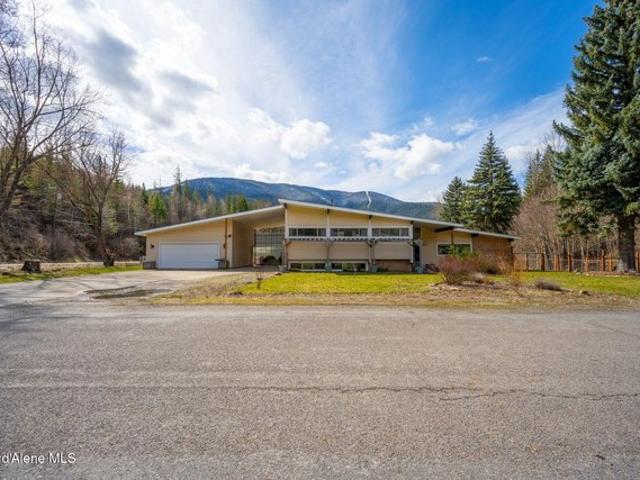 House for sale in Shoshone, Idaho