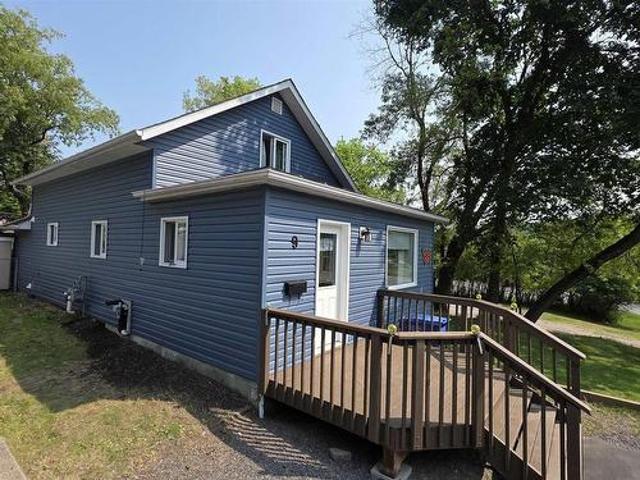 House for sale in Kenora, Ontario