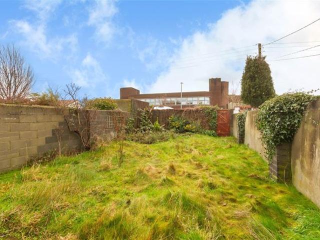 Terraced House for sale in Bluebell, North Tipperary
