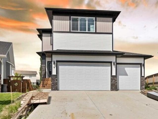 House for sale in Carstairs, Alberta