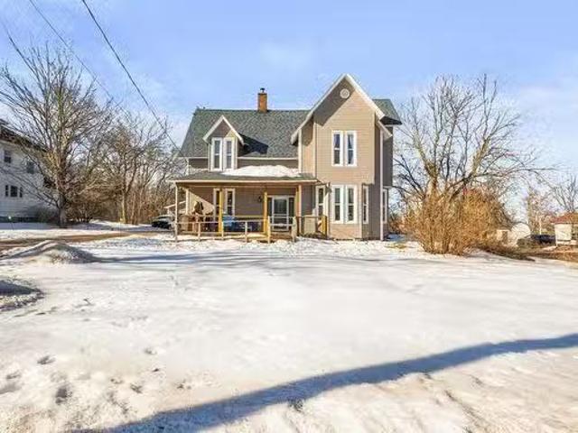 House for sale in Springhill, Nova Scotia