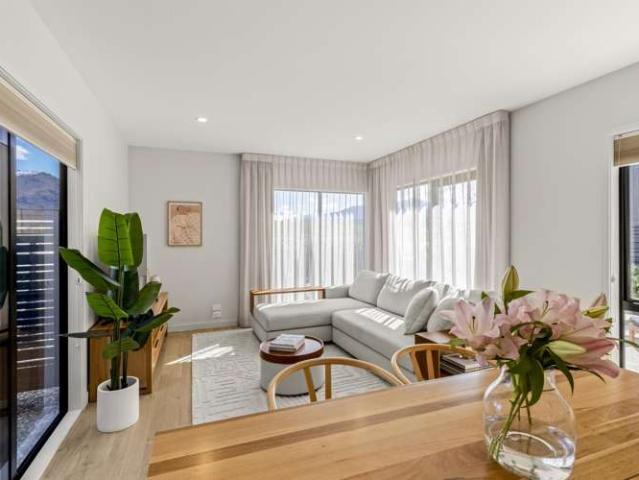 House for sale in Otakou