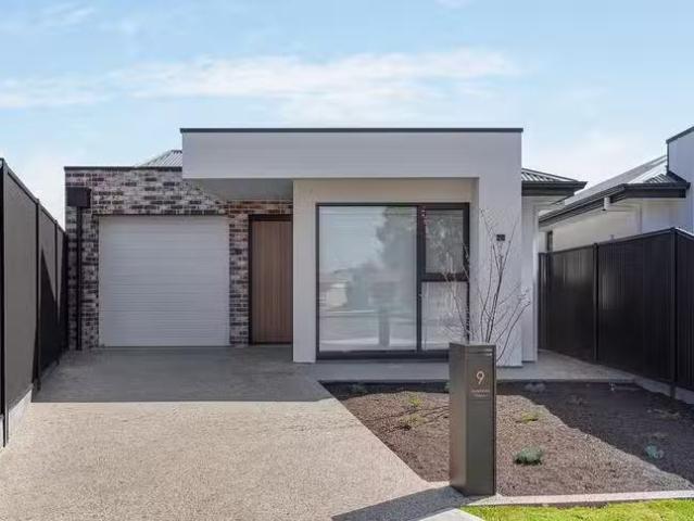 House for rent in West Wodonga, Victoria
