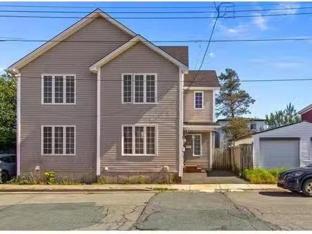 House for sale in Foxtrap, Newfoundland And Labrador