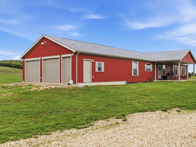 House for sale in Theodosia, Missouri