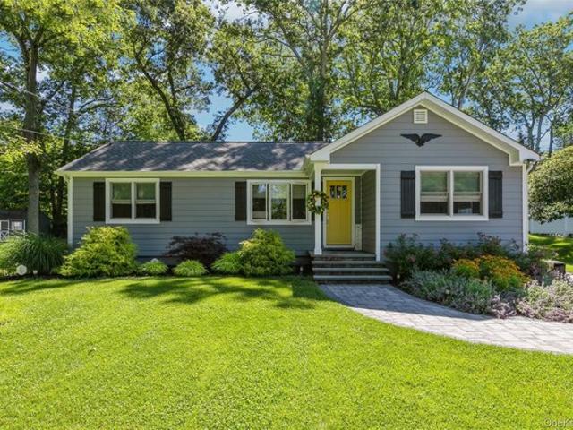 House for sale in Centereach, New York