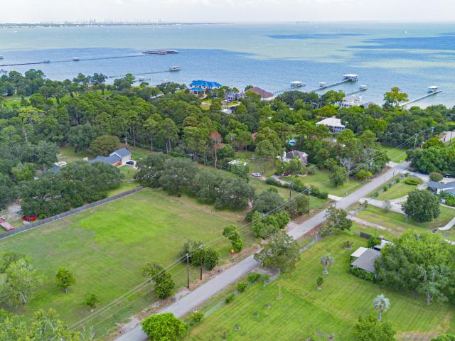 Land for sale in Kemah, Texas