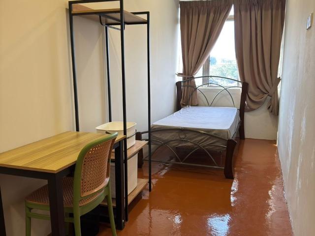 Room for rent