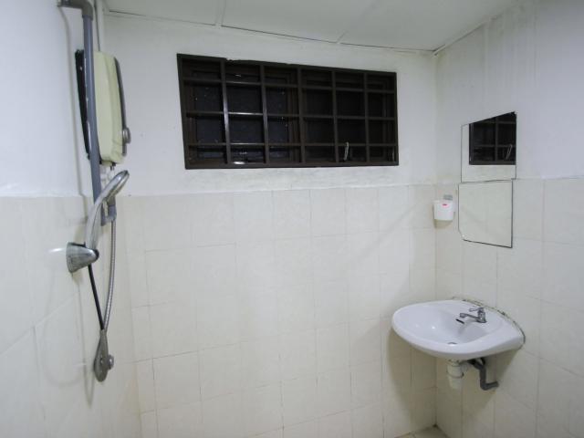Room for rent in Petaling, Damansara Damai