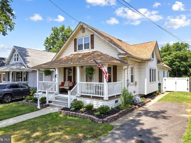 House for sale in Barrington, New Jersey