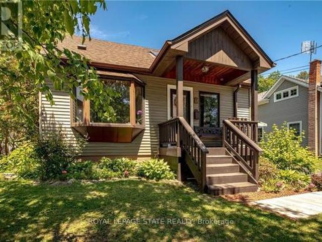 House for sale in Ancaster, Ontario