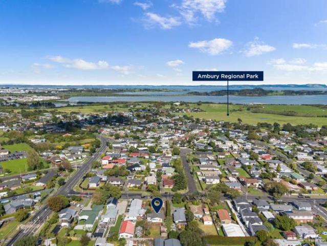 House for sale in Owhata, Oroua County