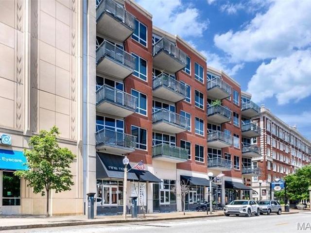 Condo for sale in Saint Louis, Missouri