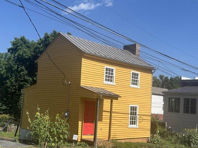 House for sale in Virginia
