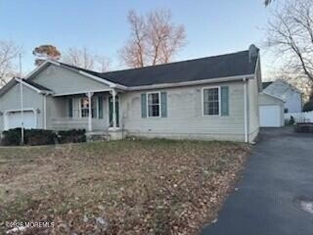 House for sale in Lanoka Harbor, New Jersey