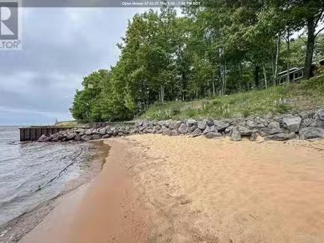 House for sale in Sault Sainte Marie, Ontario
