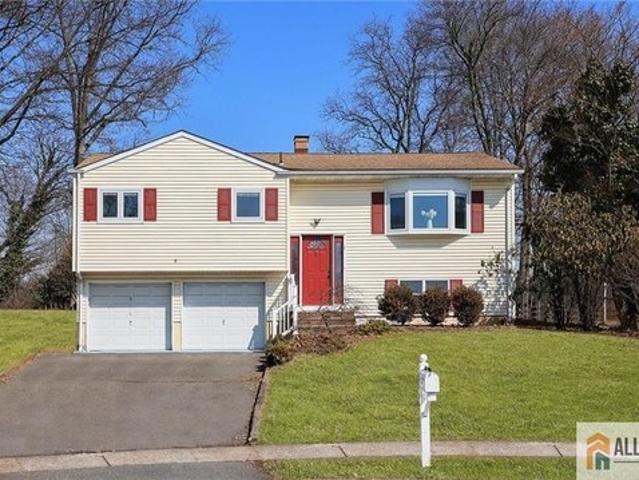 House for sale in Piscataway, New Jersey