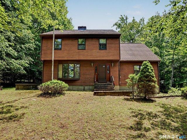 House for sale in Oxford, Connecticut