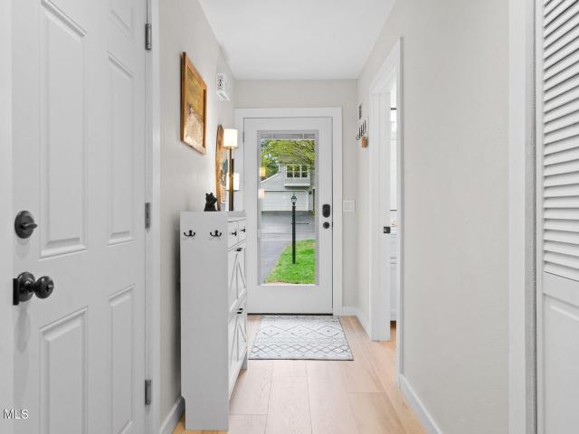 Townhouse for sale in Cleverdale, New York