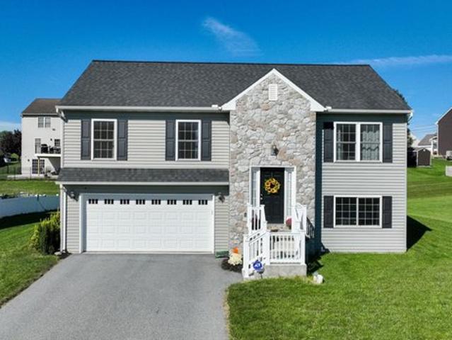 House for sale in Jonestown, Lebanon County