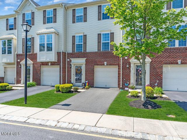 Condo for sale in Tinton Falls