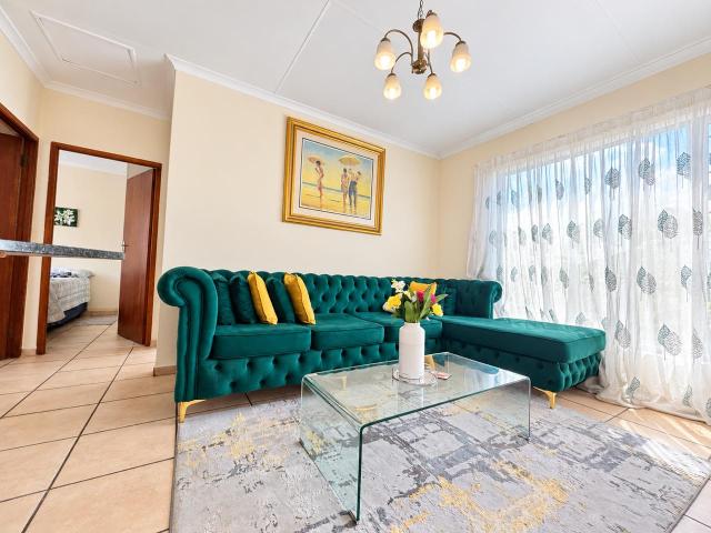 Apartment for rent in Douglasdale, Randburg