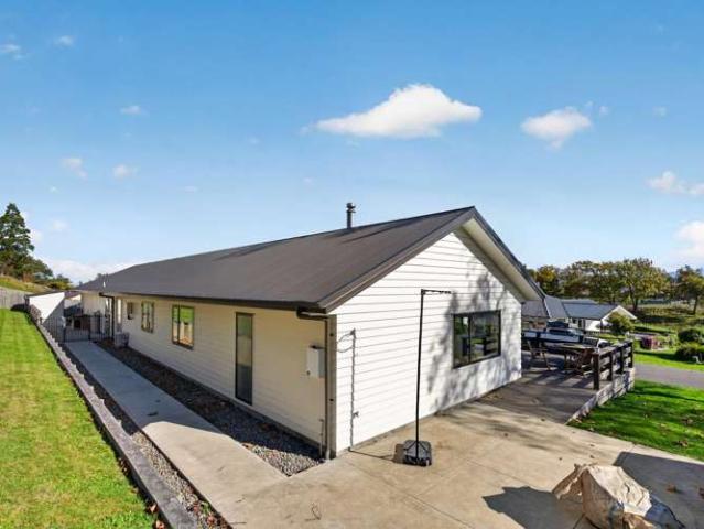 House for sale in Opaki, Wellington
