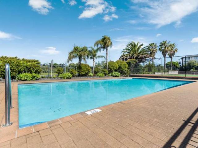 Apartment for sale in Howick
