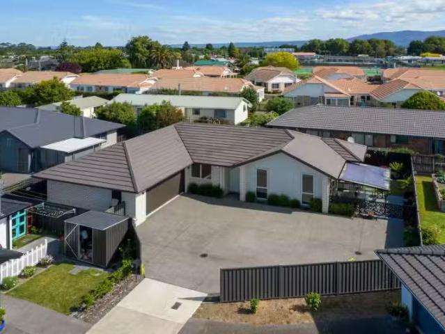 House for sale in Katikati, Bay Of Plenty