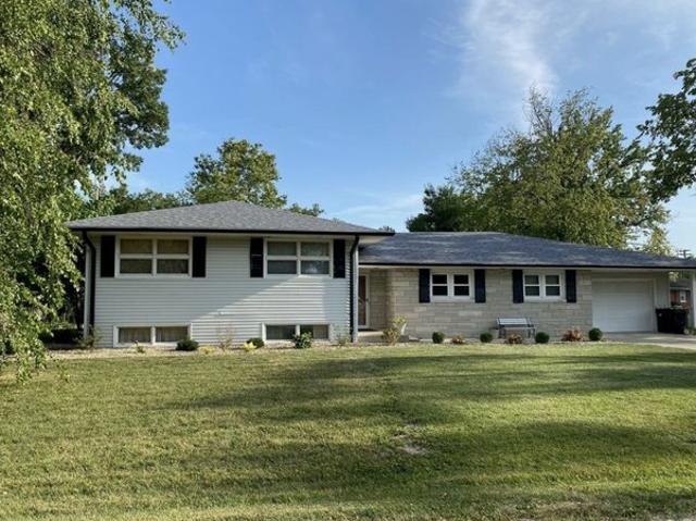 House for sale in Charleston, Illinois