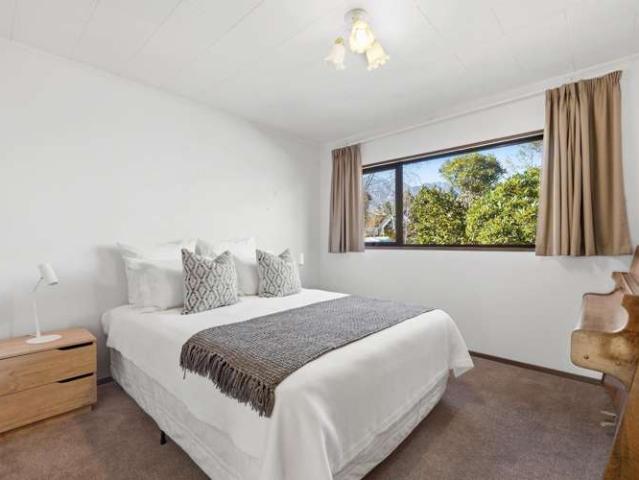 House for sale in Otakou