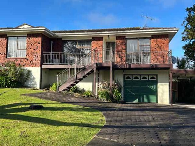 House for rent in Howick, Oroua County